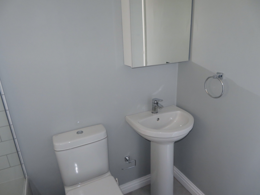 To Let 2 Bedroom Property for Rent in Rondebosch Village Western Cape